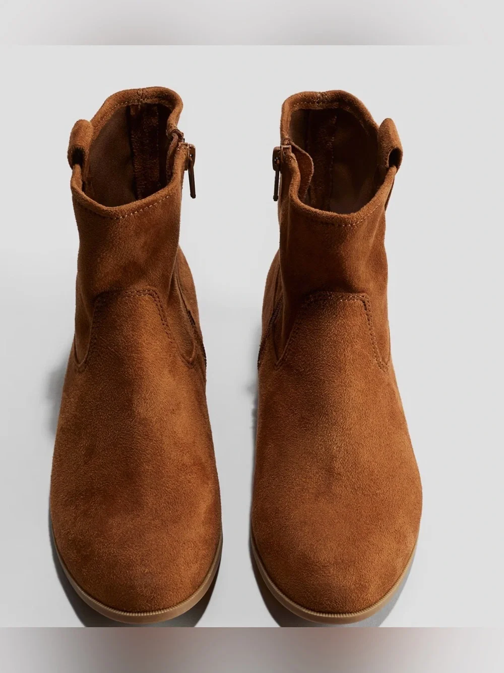 Kid’s H&M Tan Faux Suede Ankle Booties Size 3.5